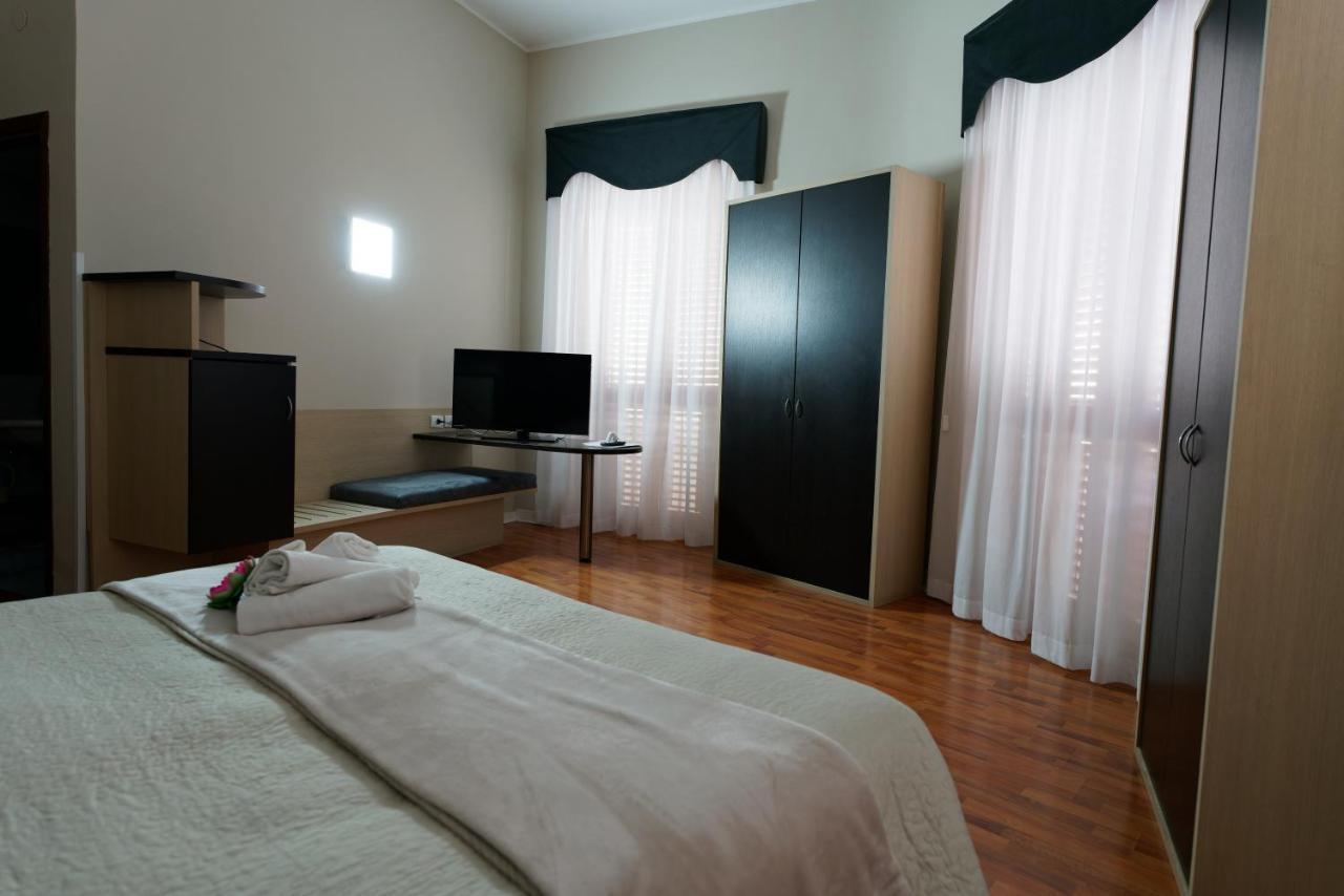 Hotel Sant'Elia Messina Exterior photo